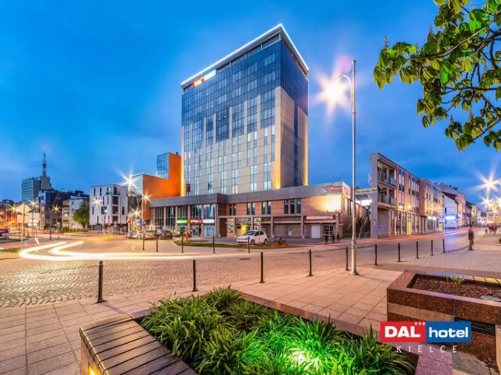 Hotel DAL***